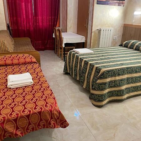 Termini Relex House Hotel Rome Luaran gambar
